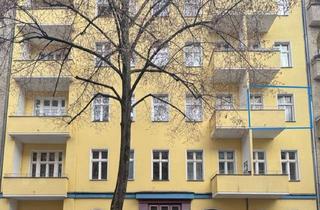 Wohnung kaufen in Maybachufer, 12047 Neukölln, Vermietete 2-Zimmer Wohnung | Nahe Maybachufer | Sanierungsbedürftig | Balkon