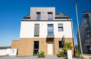 Wohnung kaufen in Bergstraße 211a, 51519 Odenthal, Biobau | KfW40 | Kapitalanlage | 5% Rendite | Exklusive DG-Wohnung - Terrasse & Panoramablick
