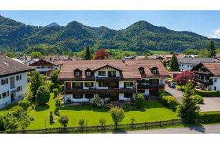 Wohnung kaufen in 83229 Aschau, Alpenwohngefühl trifft Investment: 3-Zimmer-Wohnung mit zwei Terrassen