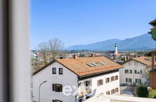 Wohnung kaufen in 83646 Bad Tölz, Luxus-Dachgeschosswohnung mit Wohnrecht