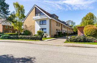 Wohnung kaufen in 23562 St. Jürgen, Ruhige Dachgeschosswohnung mit zwei Balkonen und viel Privatsphäre