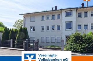 Wohnung kaufen in 75365 Calw, Großzügige 4,5 Zimmerwohnung für die Familie mit 2 Kellern und Garage in Calw-Heumaden