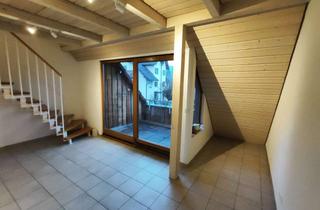 Wohnung kaufen in 74629 Pfedelbach, Neuwertige 2-Zimmer Whg. auf zwei Ebenen, gepflegtes MFH in Untersteinbach inkl. TG-Stellpl.