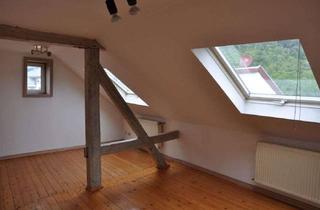 Wohnung mieten in Klausengasse 3X, 67433 Neustadt, Helle 2-Zimmer Dachgeschosswohnung
