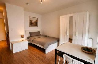 Wohnung mieten in Herrnstr. 91, 90766 Fürth, Möbliertes Apartment mit Balkon und Aufzug
