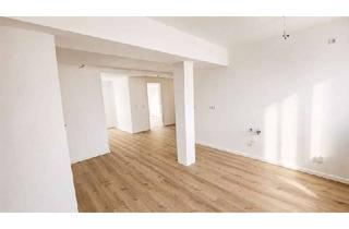 Wohnung mieten in Anger 42, 99084 Altstadt, Stilvolle Dachgeschosswohnung in Bestlage – 4 Zimmer am Erfurter Anger