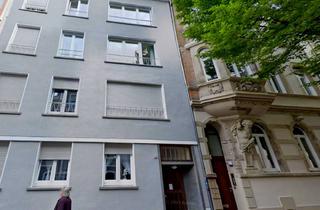 Wohnung mieten in Eberhardstraße 38, 54290 Trier, 1-Zimmer-Apartment im Dachgeschoß (4. OG) eines Mehrfamilienhauses in Trier-Süd