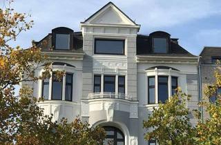 Wohnung mieten in Schlossgarten 12, 24103 Damperhof, Exklusive Wohnung mit Schlossgartenblick: Wohnen auf höchstem Niveau im Herzen Kiels