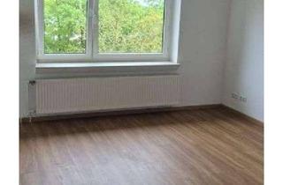 Wohnung mieten in Friedrich-List-Straße, 31789 Hameln, Renovierungsbedürftige 3-Zimmer Whg ab sofort frei