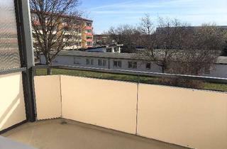 Wohnung mieten in Hermann-Duncker-Straße, 39387 Oschersleben, 2-Raum-Wohnung mit Balkon