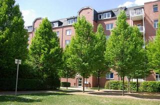 Wohnung mieten in Further Straße 28, 09113 Schloßchemnitz, Wohnung mit Balkon und grünem Innenhof – Einbauküche möglich