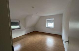 Wohnung mieten in 71679 Asperg, Geschmackvolle 3-Zimmer-Dachgeschosswohnung in Asperg