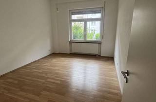 Wohnung mieten in Winkelerstr, 65183 Wiesbaden, Schöne 3-ZKBB-Wohnung im EG mit kleinen Balkon