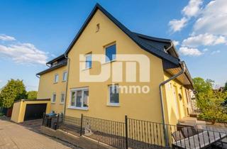 Haus kaufen in 37154 Northeim, Vielseitiges Immobilien-Ensemble mit 2 modernisierten Haushälften + Carport und Garten/Terrasse
