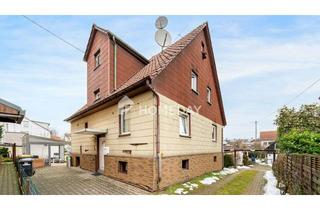 Haus kaufen in 73257 Köngen, Teilsaniertes Zweifamilienhaus mit Garten, Terrassen & vielseitigen Nutzungsmöglichkeiten