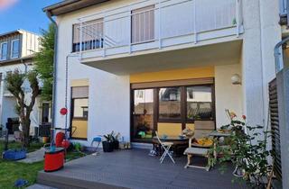 Reihenhaus kaufen in Am Laubach 17, 65843 Sulzbach, Von Privat - ideale Lage für Kinder! Großzügiges 5 Zi - Reihenhaus in Sulzbach