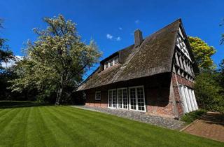 Haus kaufen in 33449 Langenberg, Landhaus mit Reetdach in Langenberg -ca 2800 qm2 & Ackerland und Felder