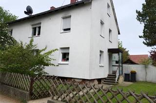 Haus kaufen in 89257 Illertissen, Zweifamilienhaus mit Entwicklungspotenzial in ruhiger Lage von Illertissen-Au