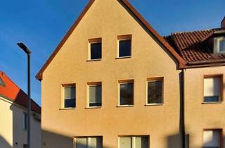 Mehrfamilienhaus kaufen in 29225 Celle, Mehrfamilienhaus mit 3 Parteien in Celle – Investition oder Eigenheim mit Garten