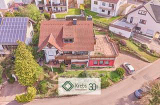 Haus kaufen in 69151 Neckargemünd, Viel Platz, viel Grün, viele Möglichkeiten – freistehendes Haus mit ELW in Neckargemünd/Dilsberg