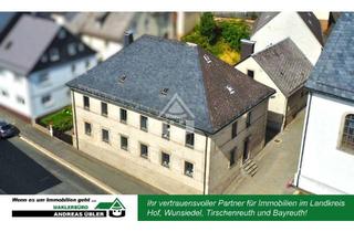 Haus kaufen in 96365 Nordhalben, Historisches Pfarrhaus mit 5 Wohneinheiten