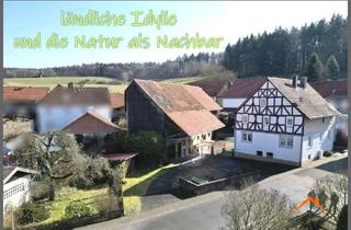 Haus kaufen in 34593 Knüllwald, Geräumiges Wohnhaus - vielseitig nutzbar