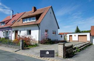Doppelhaushälfte kaufen in 92237 Sulzbach-Rosenberg, Doppelhaushälfte mit schönem Garten und Garage - ideal zur individuellen Gestaltung