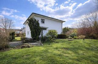 Haus kaufen in 95482 Gefrees, Wertbeständige Immobilie - Großes Areal mit Bachlauf und solider Bauweise