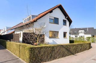 Haus kaufen in 71131 Jettingen, Zweifamilienhaus mit Mieteinnahme: gepflegt, großzügig und vielseitig nutzbar