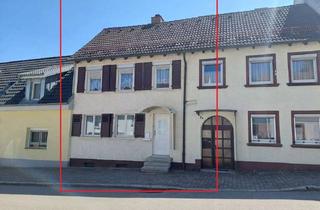 Haus kaufen in 78166 Donaueschingen, Ihr neues Zuhause im Herzen der Stadt-Reihenmittelhaus mit Garten