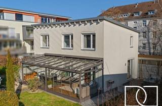 Einfamilienhaus kaufen in 91052 Erlangen, Traumlage am Röthelheimpark! Energieeffizientes Einfamilienhaus mit Keller und Wintergarten