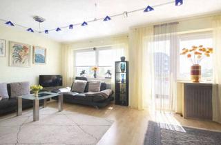 Anlageobjekt in 32758 Detmold, Frei werdende, modernisierte 3-Zimmer-Wohnung mit Balkon – flexibel nutzbar