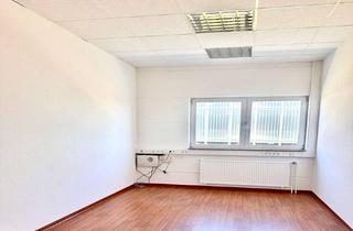 Büro zu mieten in Max-Planck-Straße 36, 61381 Friedrichsdorf, Hintergebäude: Büroraum frei ab sofort mit 20,11qm