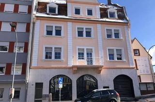 Büro zu mieten in Fröhnstraße 61, 66954 Pirmasens, Ihr neues Gewerbe mit Charakter: Hohe Decken, riesige Schaufenster & maximale Flexibilität!