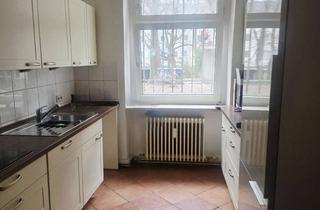 Wohnung kaufen in Aroser Allee 85, 13407 Reinickendorf, Bezugsfreies Gewerbeobjekt mit viel Potenzial in attraktiver Lage von Berlin - Reinickendorf