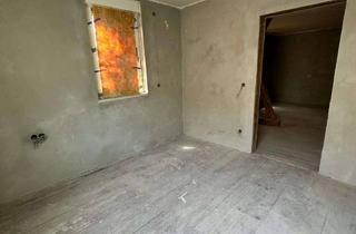 Wohnung kaufen in 63928 Eichenbühl, Charmante EG-Wohnung mit historischem Flair & Gestaltungsmöglichkeiten