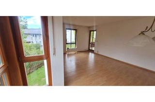 Wohnung kaufen in 95445 Roter Hügel, 3-Zimmer, Klinikumallee (Roter Hügel), Loggia, neue Heizung