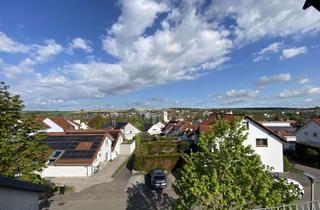 Wohnung kaufen in Platanenweg 59, 74211 Leingarten, Attraktive 3,5-Zimmer-Dachgeschosswohnung in Leingarten