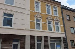 Wohnung mieten in Ruhrstraße 26-28, 27570 Geestemünde, Renovierte 3-Zimmer-Altbau-Wohnung mit Dusche, Badewanne und Balkon im 1. OG