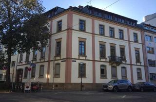 Wohnung mieten in Stephanienstr. 71, 76133 Innenstadt-West, ** Wenn Wohnträume wahr werden! Umfassend sanierte 4-Zimmer Altbauwohnung im Herzen der City! **