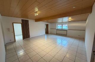 Wohnung mieten in Wiganstraße 2A, 93354 Siegenburg, Renovierte Großzügige 3,5-Zimmer-Wohnung mit EBK + Carport+ Keller