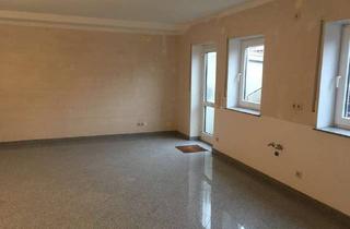 Wohnung mieten in Zur Unk 14, 66780 Rehlingen-Siersburg, Attraktive 2-Zimmer-Wohnung in Rehlingen-Siersburg