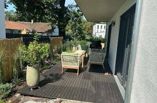 Wohnung mieten in 76287 Rheinstetten, Neuwertige Erdgeschosswohnung mit großem Garten, Terrasse und hochwertiger Ausstattung