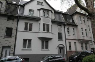 Wohnung mieten in Cranachstr. 46, 45147 Holsterhausen, Echt gemütliche Dachgeschoss-Wohnung mit Einbauküche