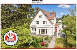 Villa kaufen in 13465 Frohnau, 2 Häuser 1 Lebensentwurf: stilvolle Villa + moderner Bungalow | Pool | nur 1,9% Provision