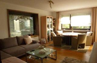 Haus kaufen in 76549 Hügelsheim, 2-3-Fam.haus, Hügelsheim, gute Wohnlage, Tgl-Bäder, Grundstück 1149m² + 3 Garagen. Vermietet