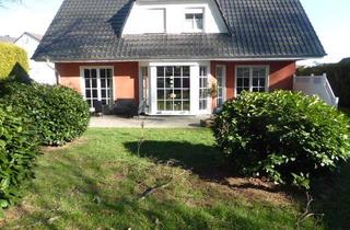 Haus kaufen in 54550 Daun, Schicker Wohntraum für gehobene Lebensqualität: freistehend, Garten, Daun-Zentrum