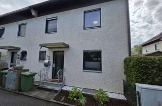 Haus mieten in Ostheim 18, 93055 Ostenviertel, 6 Zi. Reiheneckhaus zur Miete in ruhiger Wohnlage Ostenviertel
