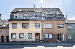 Haus kaufen in 50769 Köln, Attraktives Immobilienpaket in Köln-Worringen Zwei Wohnhäuser mit Entwicklungspotenzial