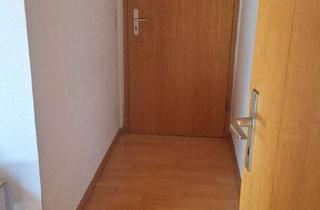 Immobilie mieten in Stadtbachweg 13, 72574 Bad Urach, Möbilierte schöne 2-Zimmer-Dachwohnung mit Balkon
